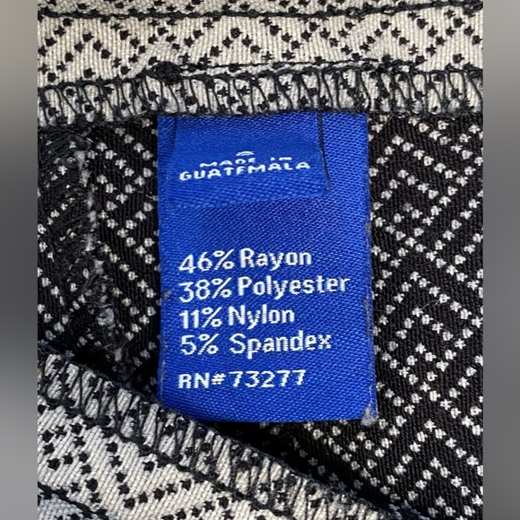 Apt. 9 Brynn Women’s Gray Pattern Cropped Pull On Stretch Pants Size 8 - Picture 7 of 13